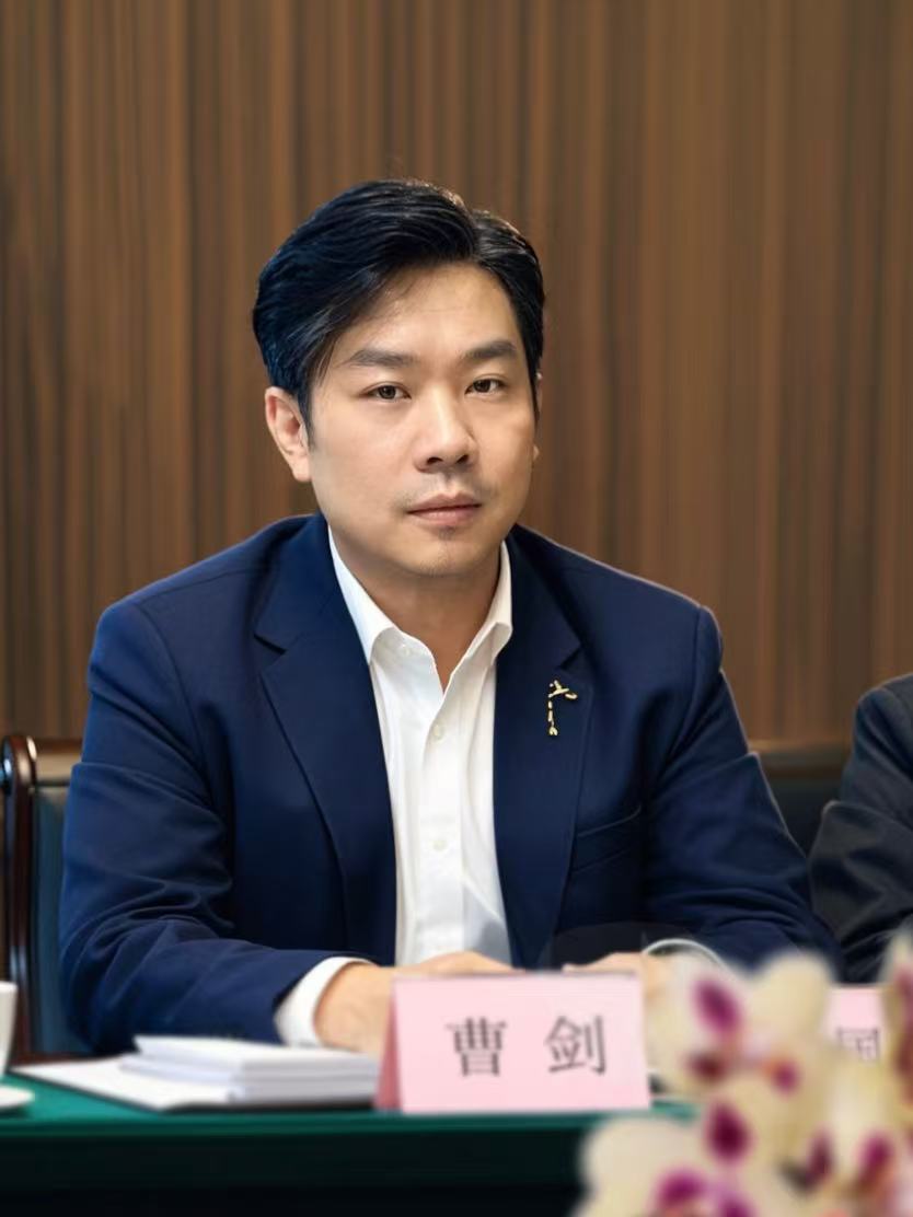 警视网：曹剑